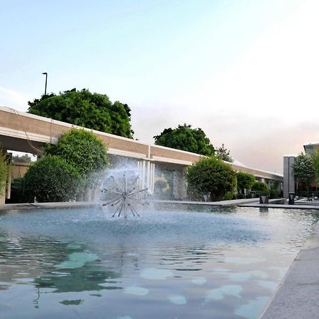 Royal Tulip Alrasheed Hotel Baghdād Exteriör bild