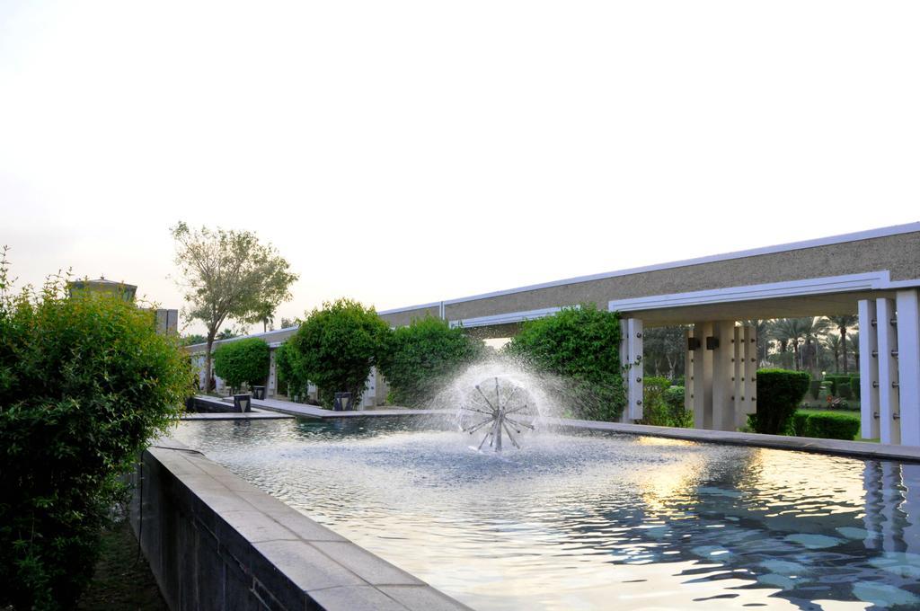 Royal Tulip Alrasheed Hotel Baghdād Exteriör bild