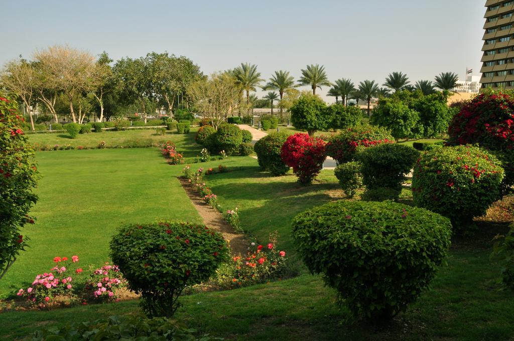 Royal Tulip Alrasheed Hotel Baghdād Exteriör bild