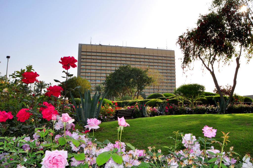 Royal Tulip Alrasheed Hotel Baghdād Exteriör bild